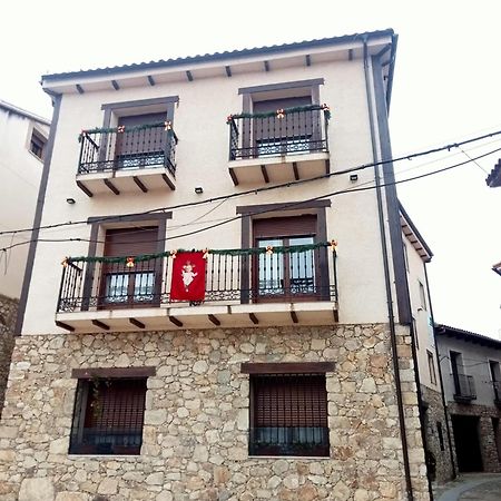 Apartamentos El Arenal Acebo Ngoại thất bức ảnh