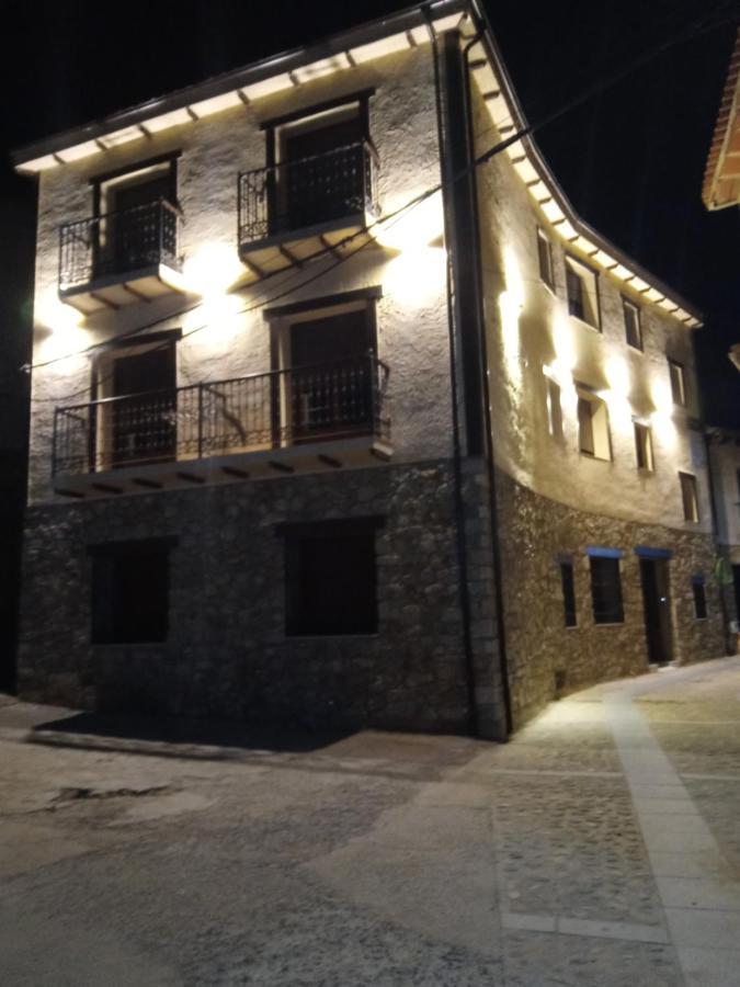 Apartamentos El Arenal Acebo Ngoại thất bức ảnh
