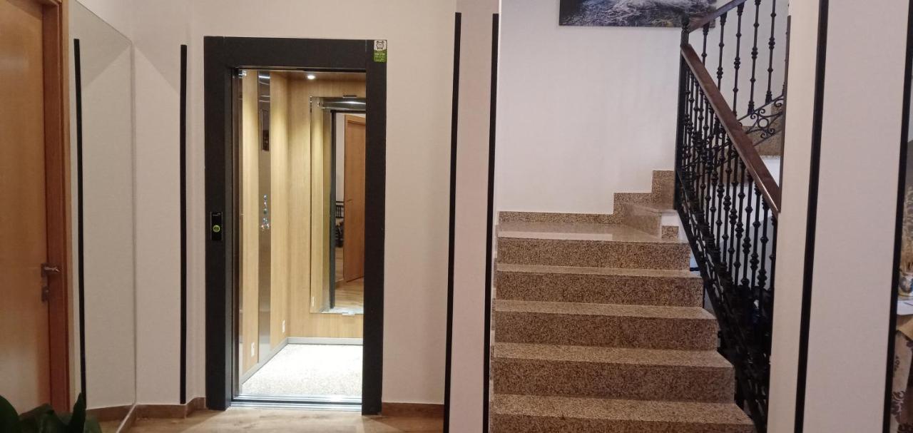 Apartamentos El Arenal Acebo Ngoại thất bức ảnh