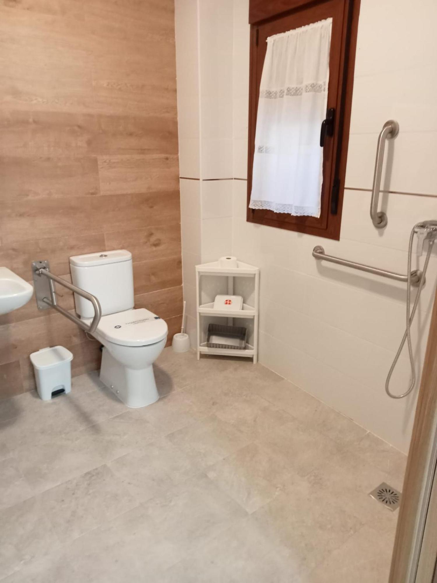 Apartamentos El Arenal Acebo Phòng bức ảnh