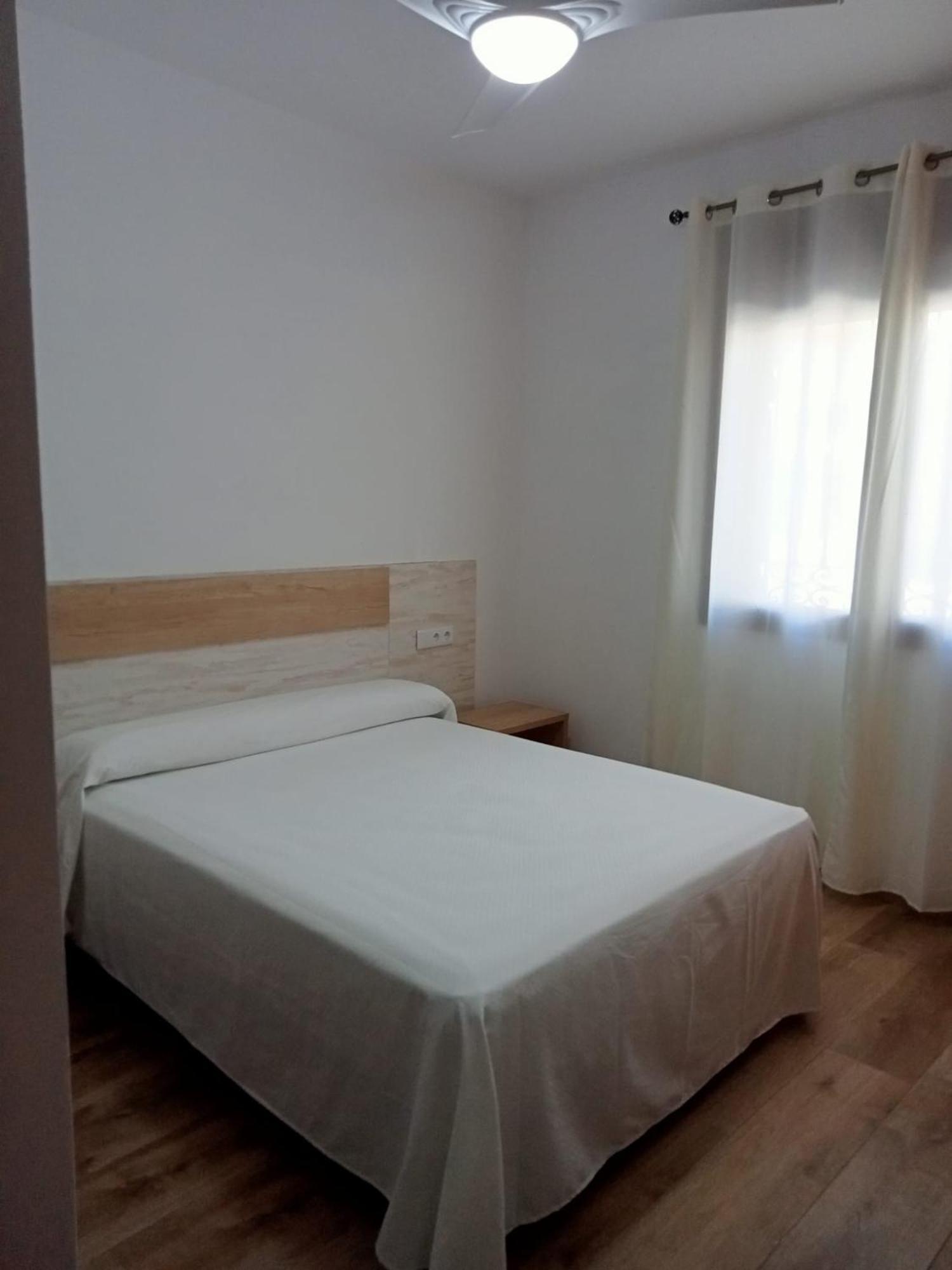 Apartamentos El Arenal Acebo Phòng bức ảnh
